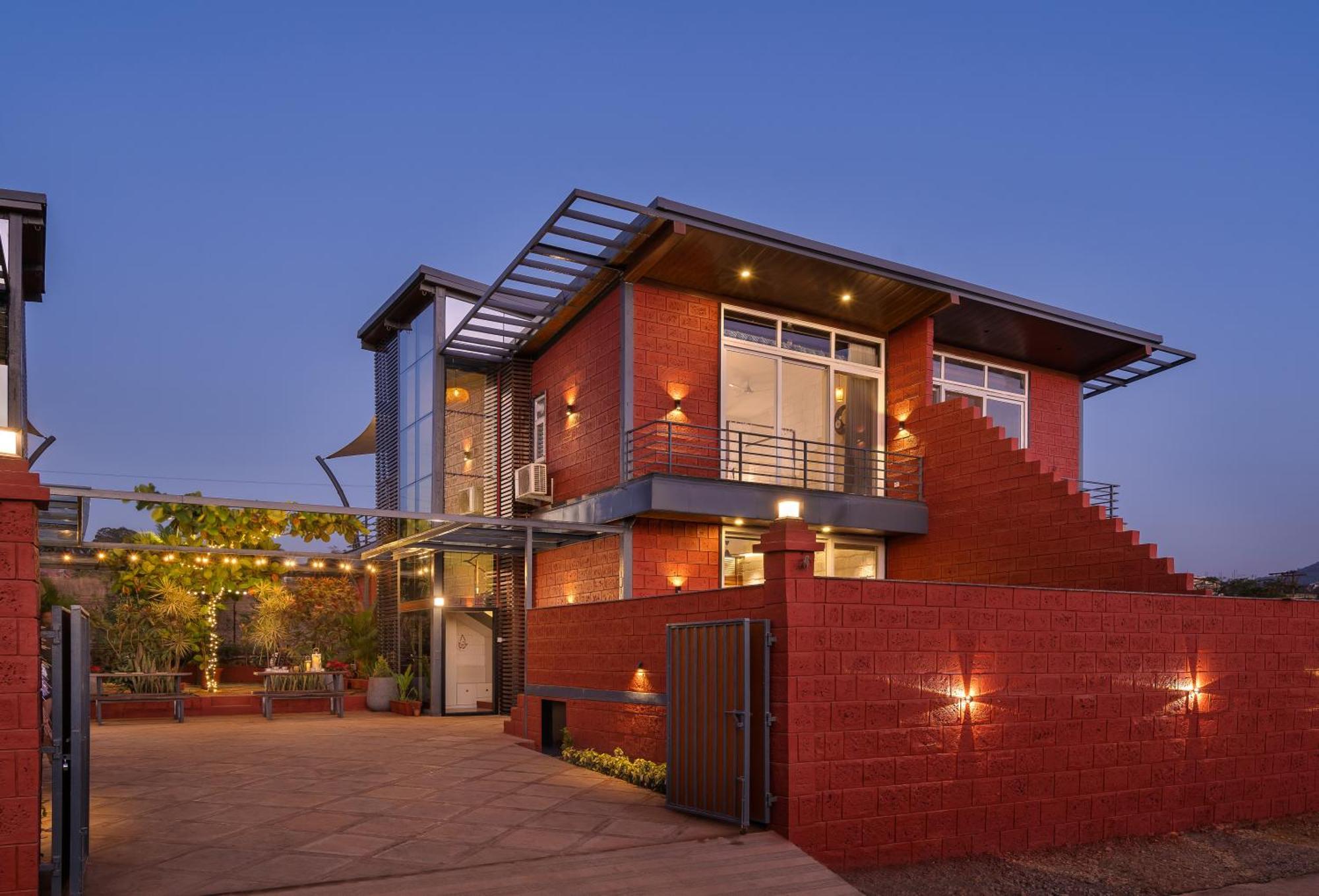Saffronstays Calvin - 3 Bedroom Pool Villa In โลนาวาลา ภายนอก รูปภาพ